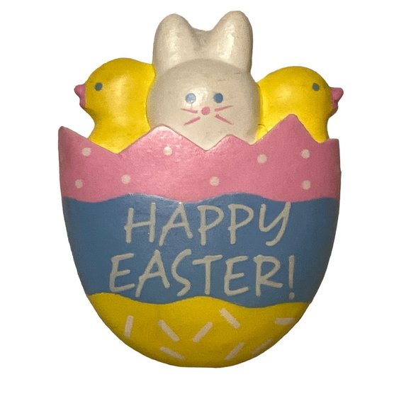 Hallmark Happy Easter Plastic Lapel Pin - Picture 2 of 6